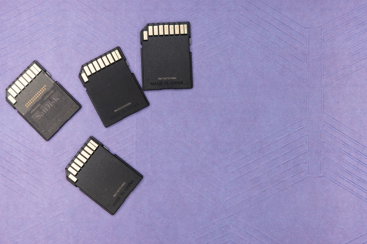 découvrez les avantages des ssd (disques à état solide) pour améliorer la vitesse et la performance de votre ordinateur. profitez d'un démarrage rapide, de chargements d'applications instantanés et d'une fiabilité accrue pour toutes vos données.