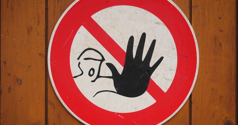 Attention symbole : comment la reconnaitre et l'utiliser au quotidien